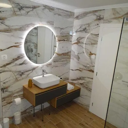 Bagulina Comfortable Drniš