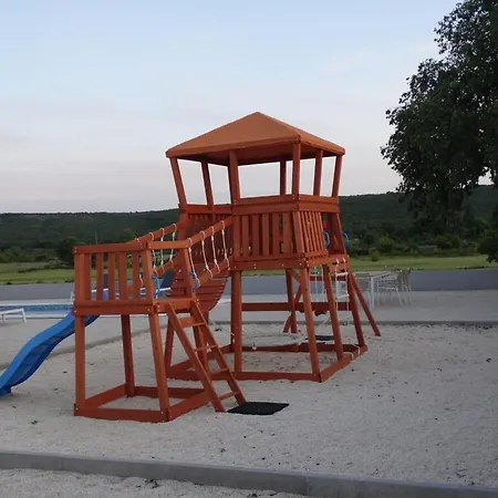 Bagulina Comfortable Villa Drniš