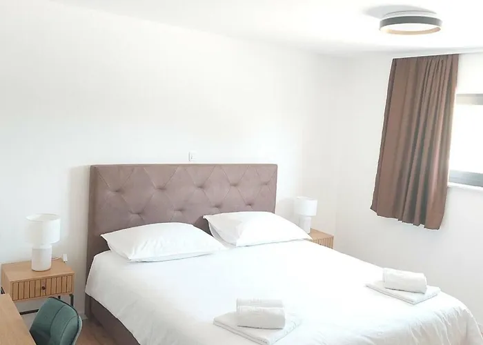 Bagulina Comfortable Drniš